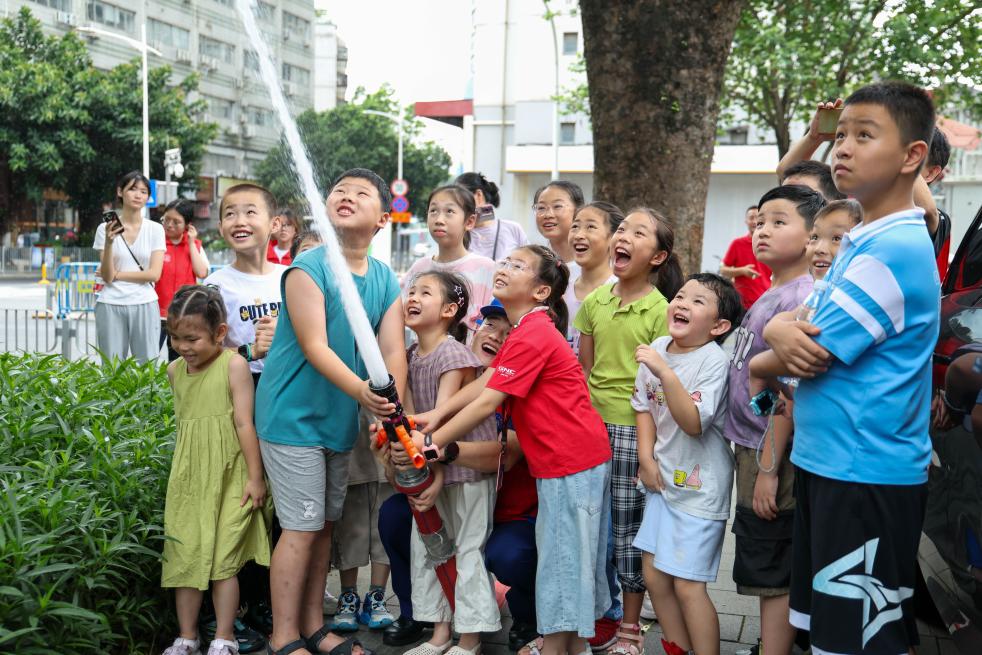 深圳消防打造城市“五分钟消防救援圈”