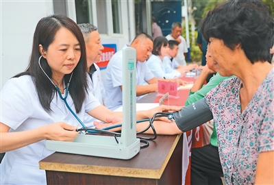 我国居民健康水平持续改善