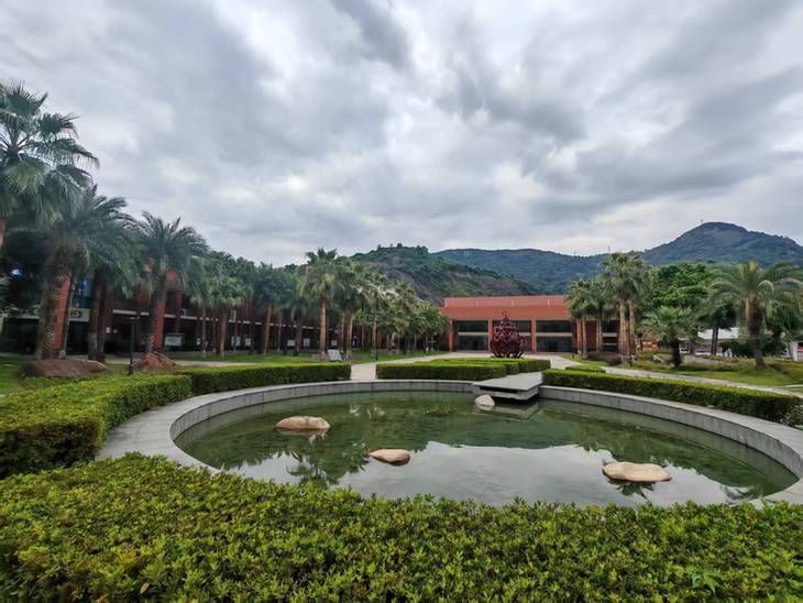 让每颗“星星”在校园找到温暖归处 浙江省温州市特殊教育学校的校园一角。人民网记者 王子锋摄