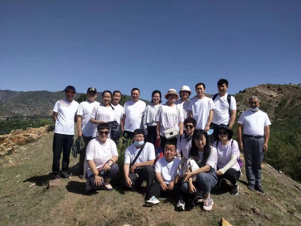 这些“特殊”的人是“幸福印刷师”:一个33年的暖心故事