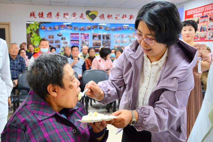 这里,助残“微光如炬”