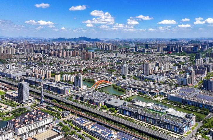 新春走基层丨夜宿乡村话共富