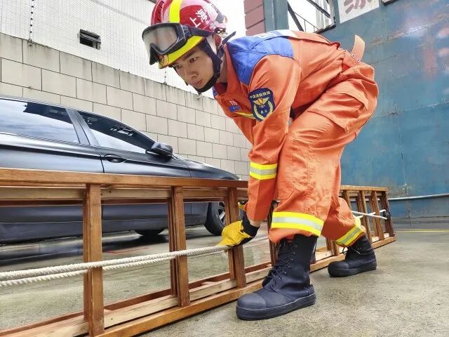 从民生兜底到梦想开花 沪滇山海相伴三十春秋