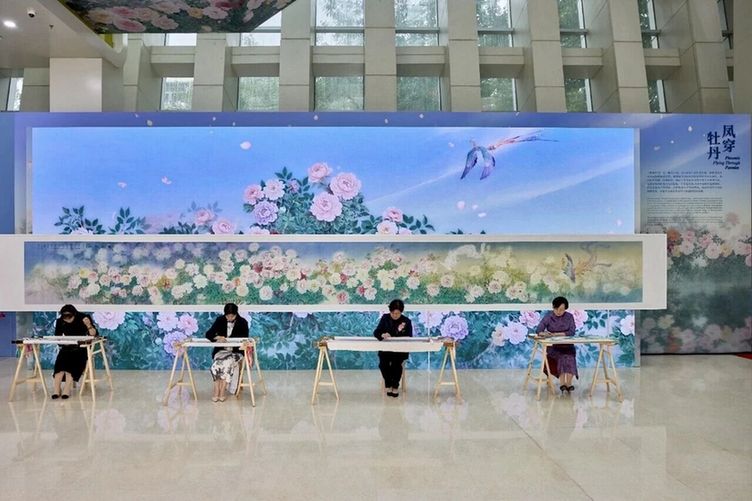 数字赋能，让非遗“活”起来、“潮”起来