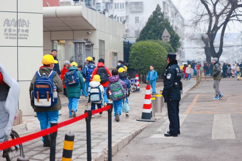 构建“全链条护学体系” 夯实校园安全屏障