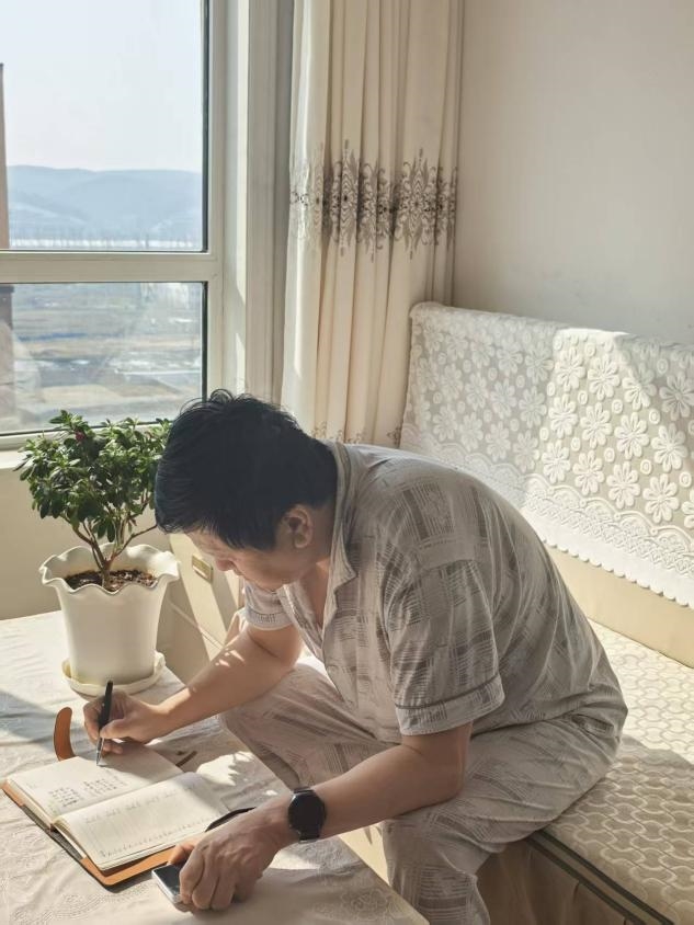 梨花学员薛景连:我不是“假姑娘”——60岁后,人生才真的开始