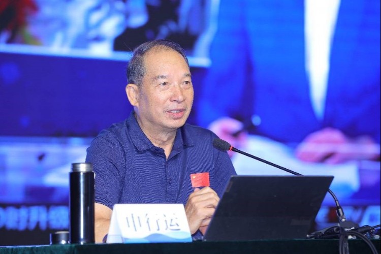 讲述航天故事 追逐太空梦想
——首都关心下一代大讲堂举办弘扬航天精神专题讲座
