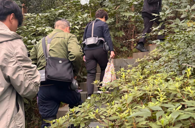 新华网民生观察丨机器人来了,能承担多少养老照护服务?